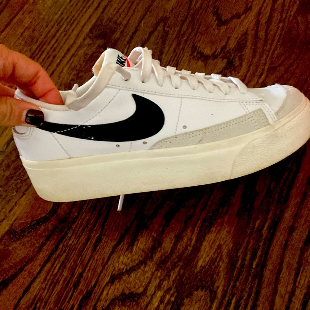 Nike Sneakers!